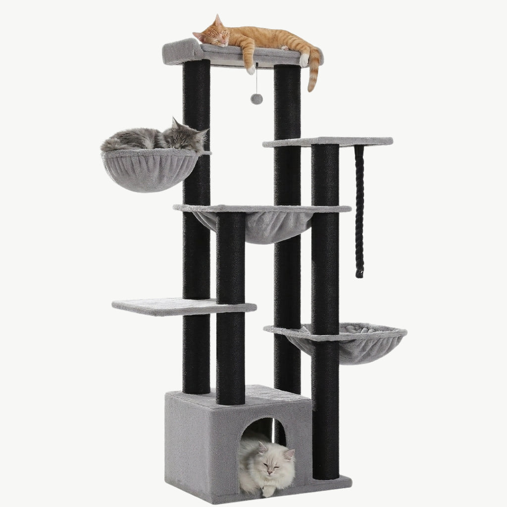 Arbre à chat XXL Le Seigneur 170 cm gris, plusieurs chats installés