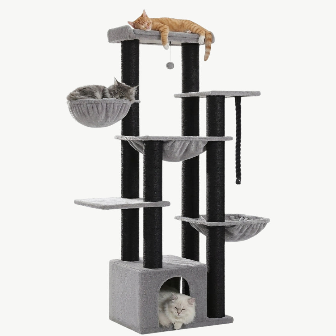 Arbre à chat XXL Le Seigneur 170 cm gris, plusieurs chats installés